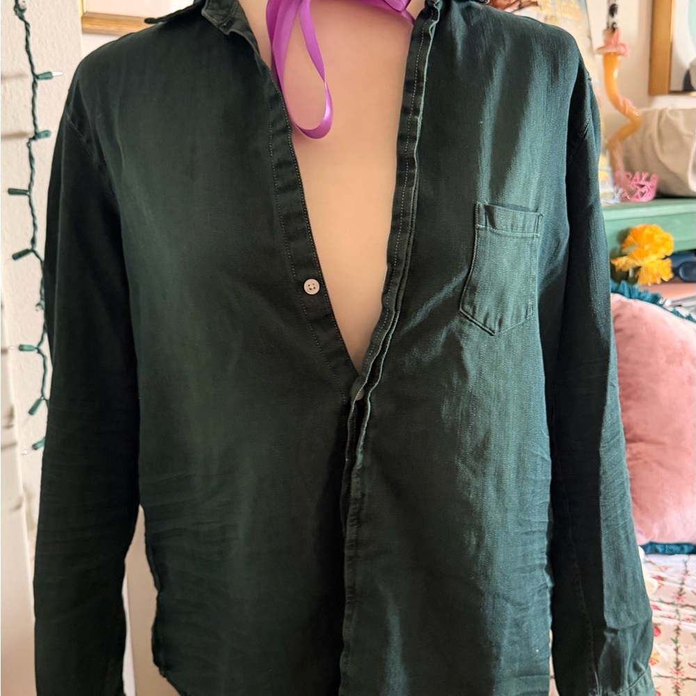 Frank & Eileen Button down